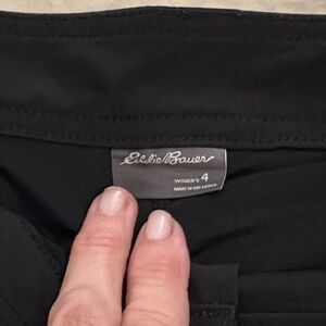 Eddie Bauer Women's Classic Black golf skort